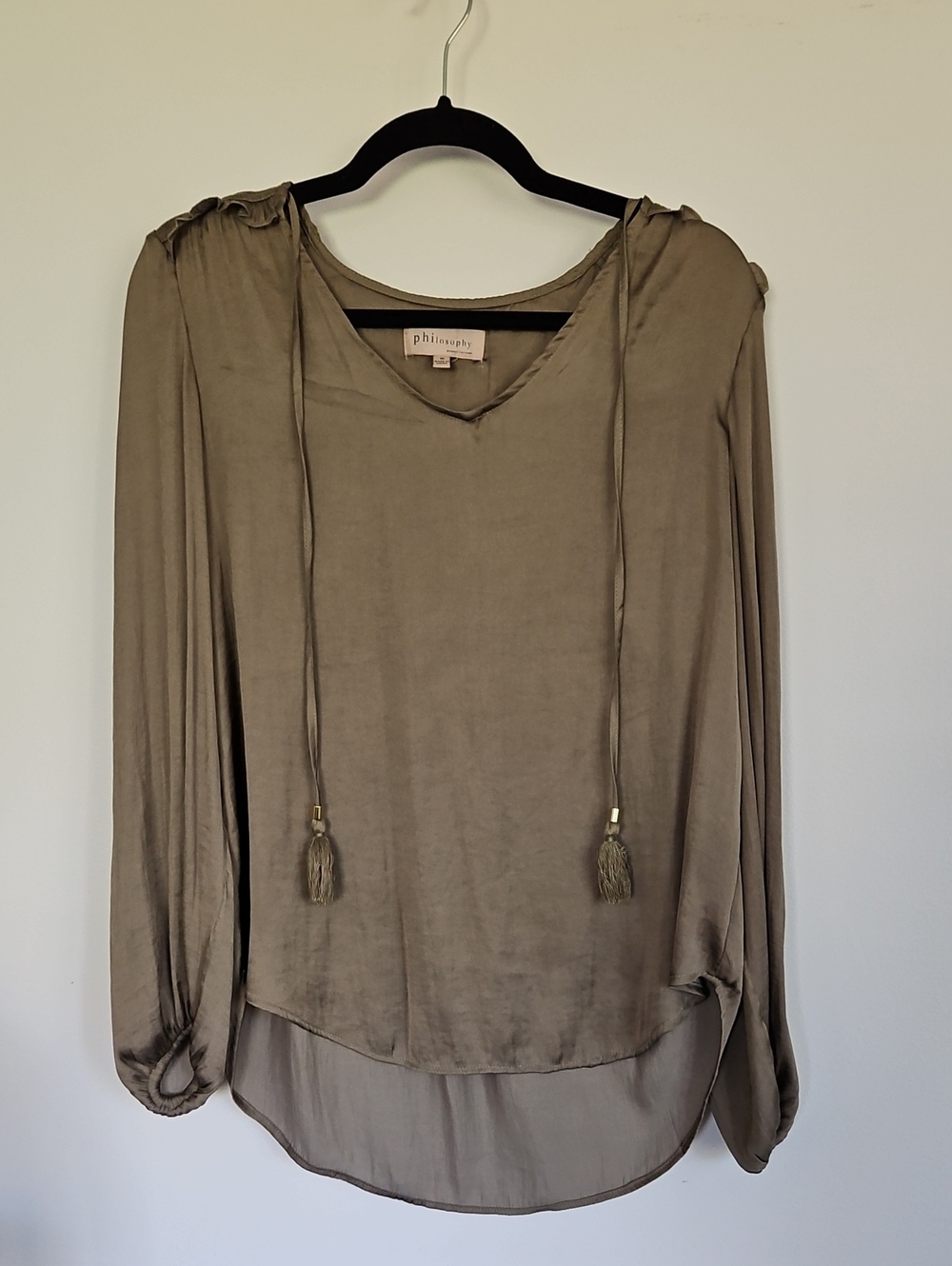 Philosophy taupe tie-neck long sleeve blouse